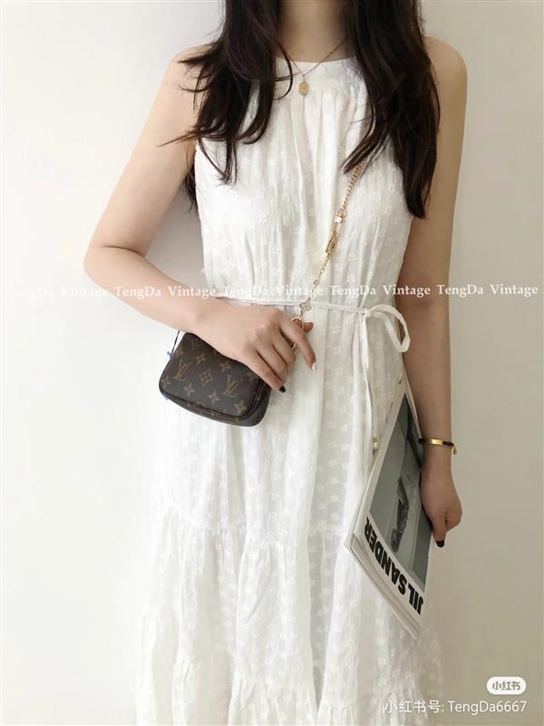 2026122105457422 580